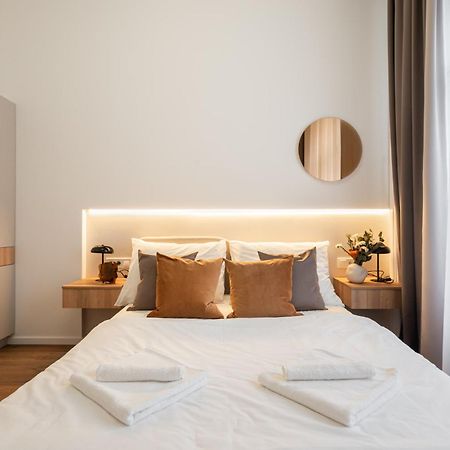 You Boutique Suites, Best Location By Bqa Budapest Exterior photo